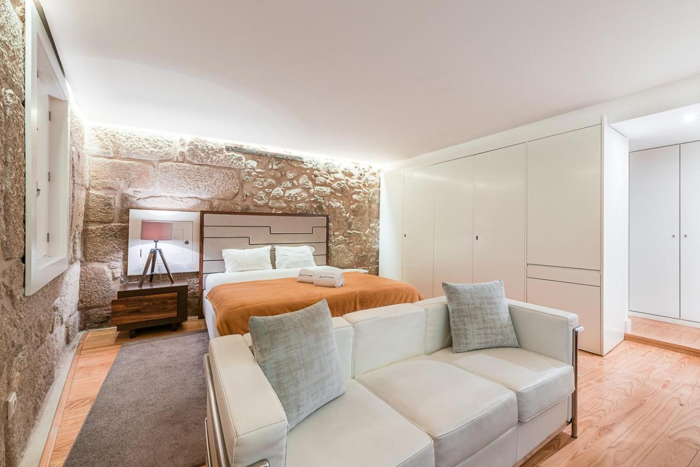 Guestready - The New Yellow Ledbetter Porto Exteriér fotografie