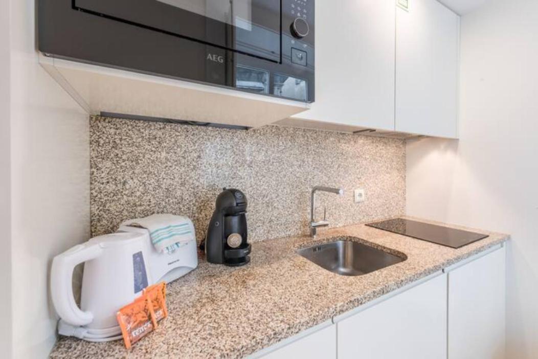 Guestready - The New Yellow Ledbetter Porto Exteriér fotografie