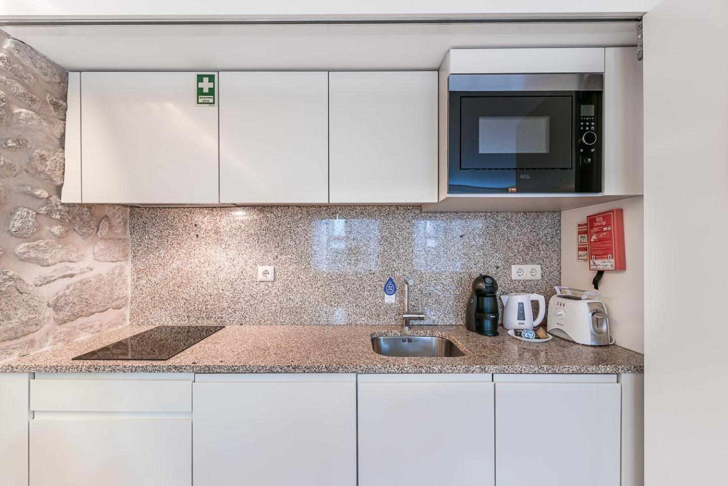 Guestready - The New Yellow Ledbetter Porto Exteriér fotografie